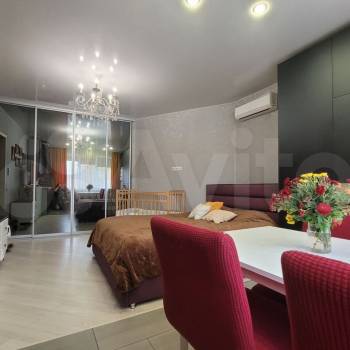 Продается 1-комнатная квартира, 40,4 м²