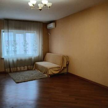 Продается 1-комнатная квартира, 48,7 м²