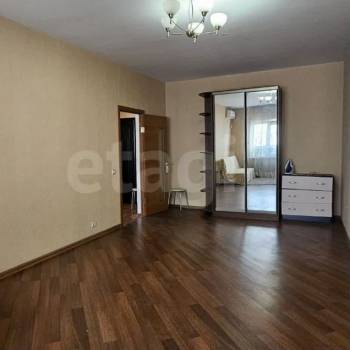 Продается 1-комнатная квартира, 48,7 м²