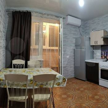 Сдается 1-комнатная квартира, 36 м²