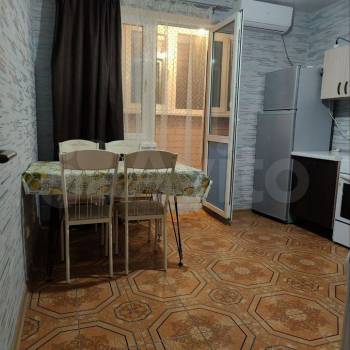 Сдается 1-комнатная квартира, 36 м²