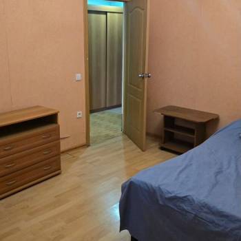 Продается 1-комнатная квартира, 37 м²