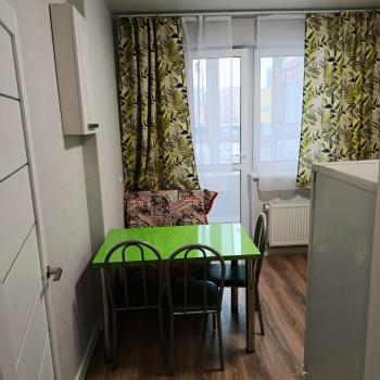 Сдается 1-комнатная квартира, 35 м²