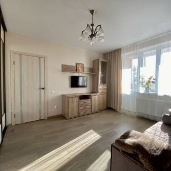 Сдается 1-комнатная квартира, 38,3 м²