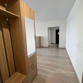 Сдается 2-х комнатная квартира, 74 м²