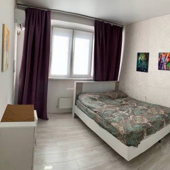 Продается 3-х комнатная квартира, 63,7 м²