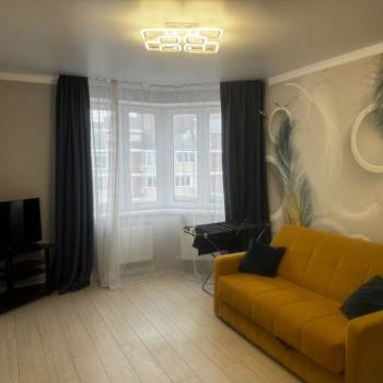 Сдается 1-комнатная квартира, 47 м²