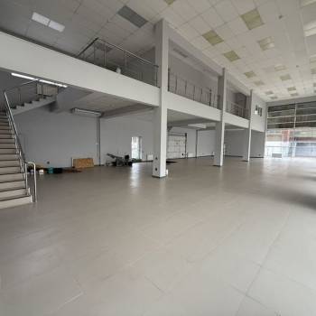 Продается Нежилое помещение, 471 м²
