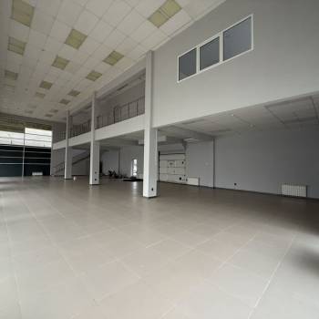 Продается Нежилое помещение, 471 м²