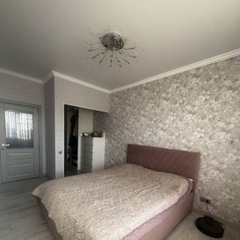 Продается 1-комнатная квартира, 41 м²