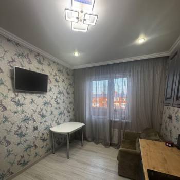 Продается 1-комнатная квартира, 41 м²