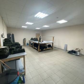 Сдается Нежилое помещение, 92 м²