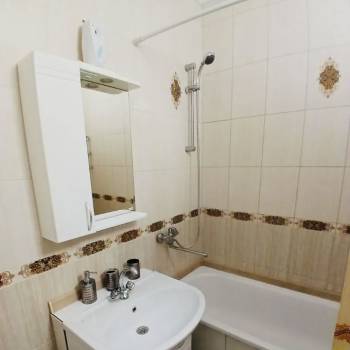 Продается 1-комнатная квартира, 38 м²