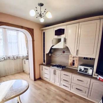 Продается 1-комнатная квартира, 38 м²