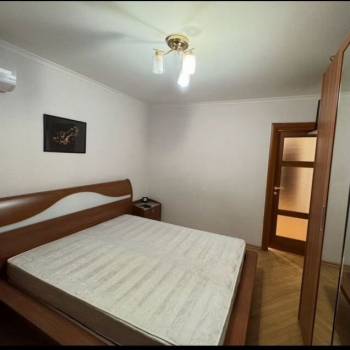 Сдается 2-х комнатная квартира, 63 м²