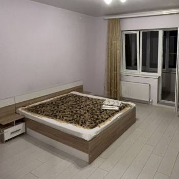 Сдается 1-комнатная квартира, 43 м²