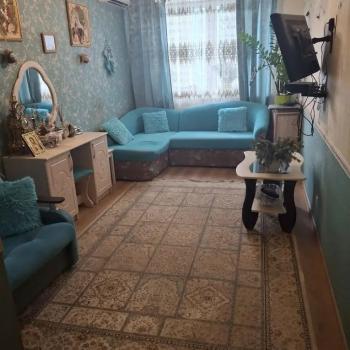 Продается 1-комнатная квартира, 37 м²