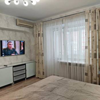 Сдается 1-комнатная квартира, 43 м²