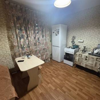 Продается 2-х комнатная квартира, 59,8 м²