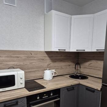 Сдается 1-комнатная квартира, 38 м²