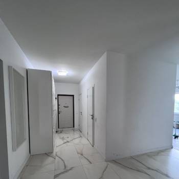 Продается 3-х комнатная квартира, 90,4 м²