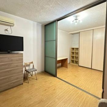 Сдается 1-комнатная квартира, 46 м²