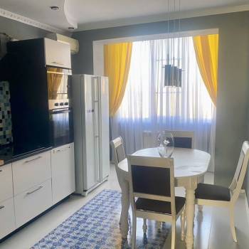 Продается 3-х комнатная квартира, 76,2 м²