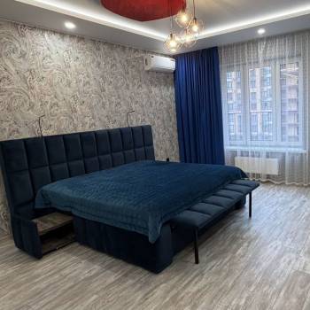 Сдается 1-комнатная квартира, 69,9 м²