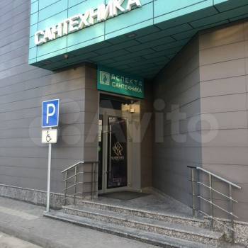 Сдается Нежилое помещение, 209,8 м²