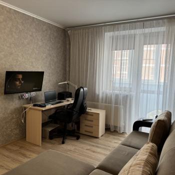 Продается 1-комнатная квартира, 40,8 м²