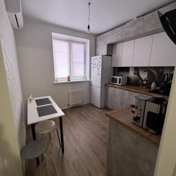 Продается 1-комнатная квартира, 40,8 м²