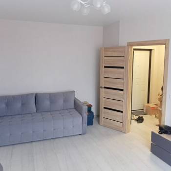 Сдается 1-комнатная квартира, 40 м²