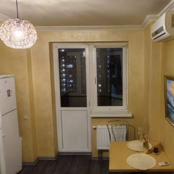 Сдается 1-комнатная квартира, 42 м²