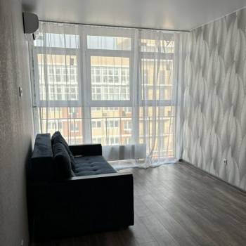 Сдается 1-комнатная квартира, 43 м²