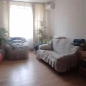 Продается 1-комнатная квартира, 40 м²