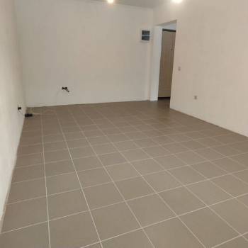 Продается 1-комнатная квартира, 33 м²