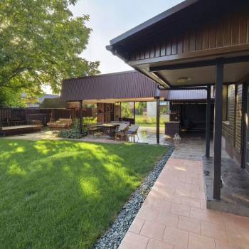 Продается Дом, 220 м²