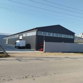 Сдается Нежилое помещение, 1050 м²