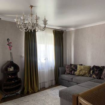 Продается Многокомнатная квартира, 120 м²