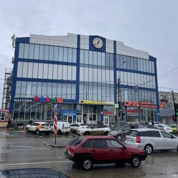 Сдается Торговое помещение, 1400 м²