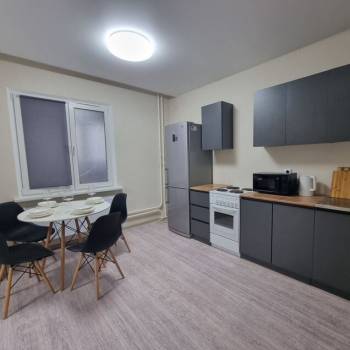 Сдается 2-х комнатная квартира, 62 м²