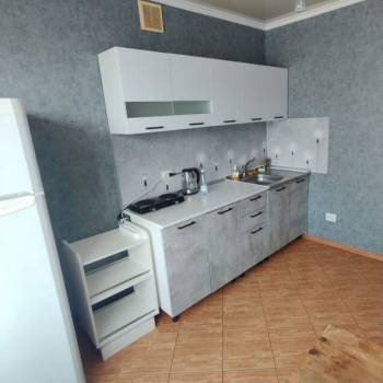 Продается 1-комнатная квартира, 37 м²