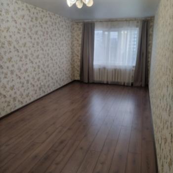 Продается 1-комнатная квартира, 40,7 м²