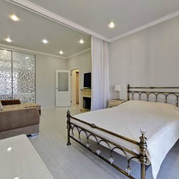Продается 1-комнатная квартира, 50 м²
