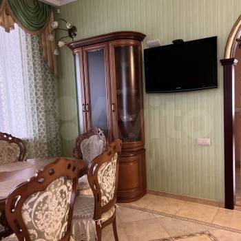 Продается Дом, 360 м²