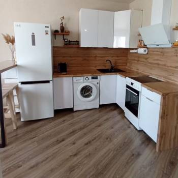 Продается 1-комнатная квартира, 42,9 м²