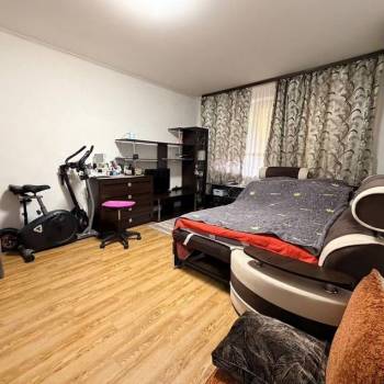 Продается 1-комнатная квартира, 37,8 м²