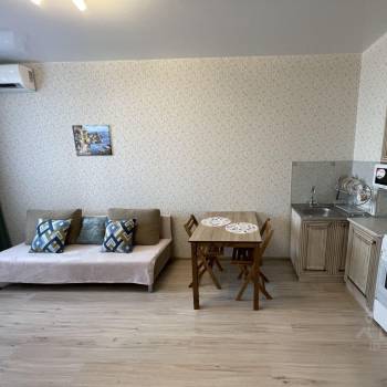 Продается 1-комнатная квартира, 36 м²