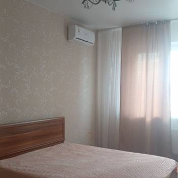 Продается 1-комнатная квартира, 44 м²