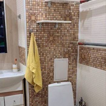 Продается 1-комнатная квартира, 42 м²